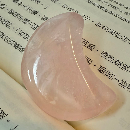 Rose Quartz Moon RM5